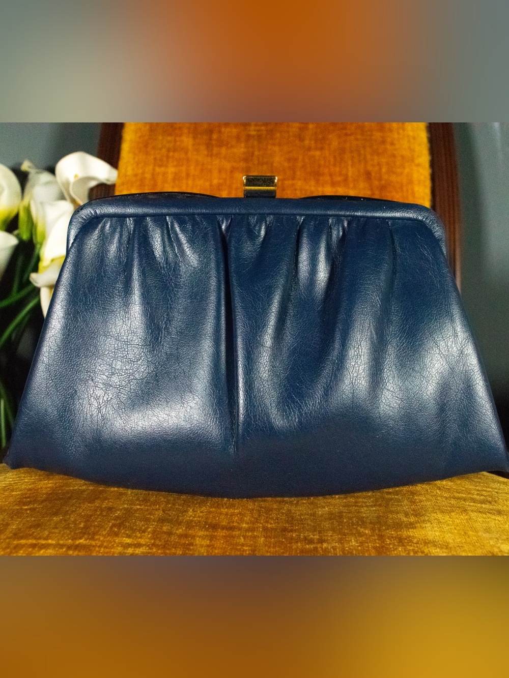 60’s Classic Navy Leather Andé Clutch